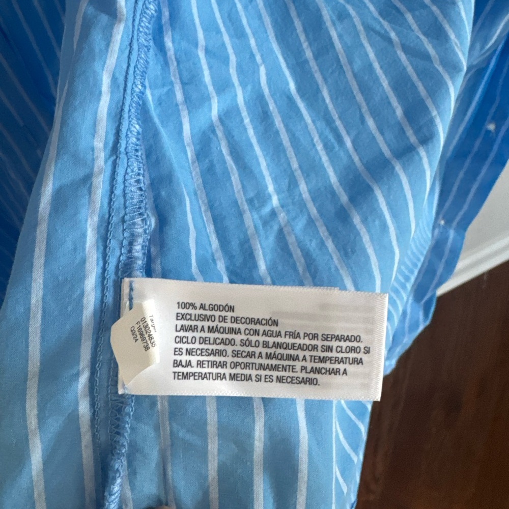 NWT Blue Striped Oversized Buttondown Shirt - Picture 7 of 8